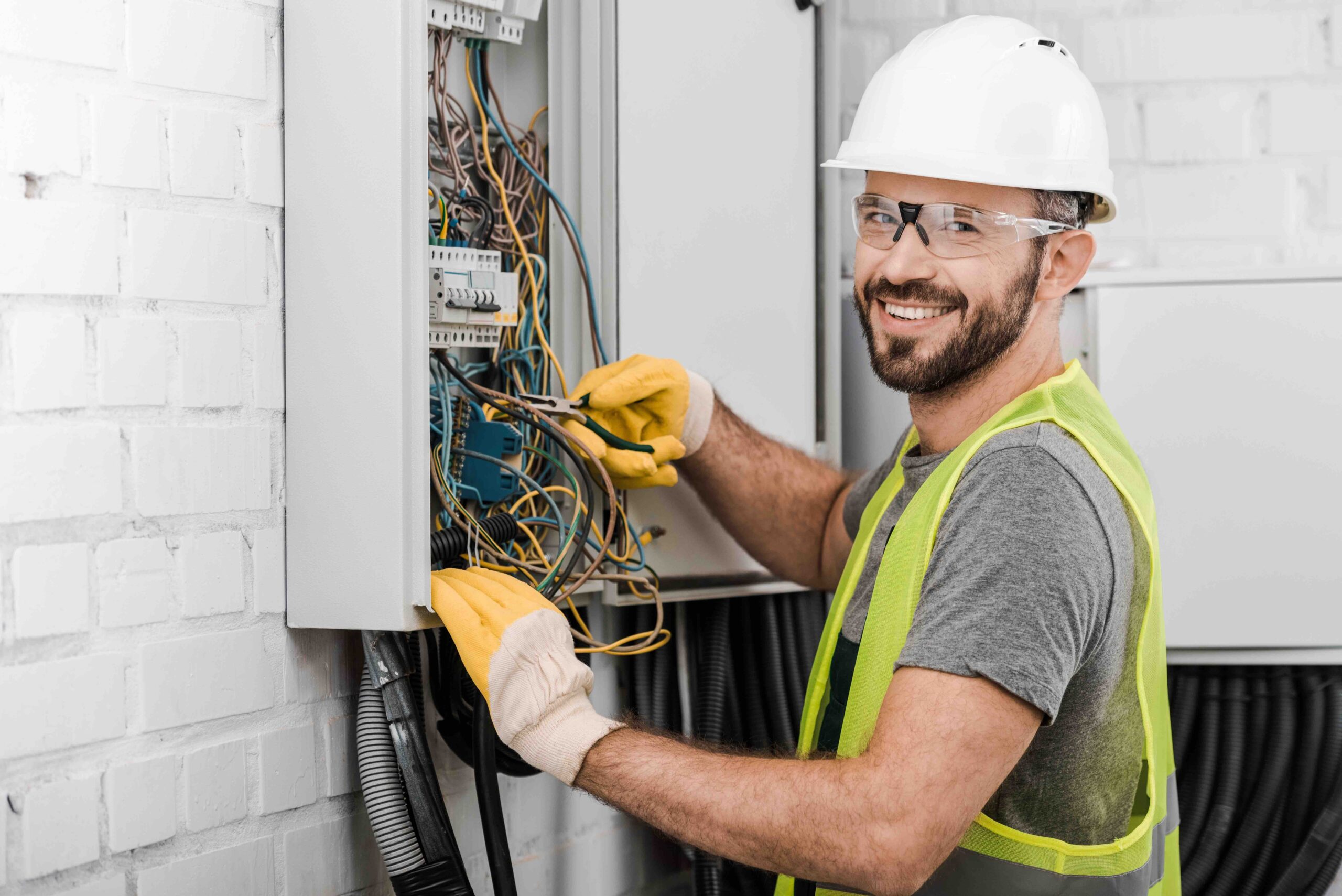Circuit Savvy Electric work photo 1